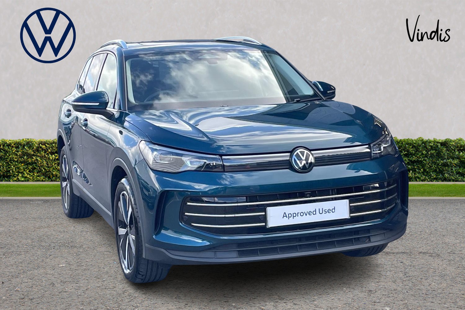 Main listing image - Volkswagen Tiguan