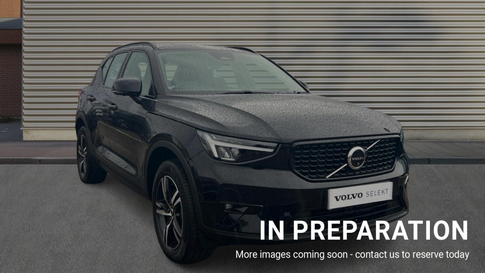 Main listing image - Volvo XC40