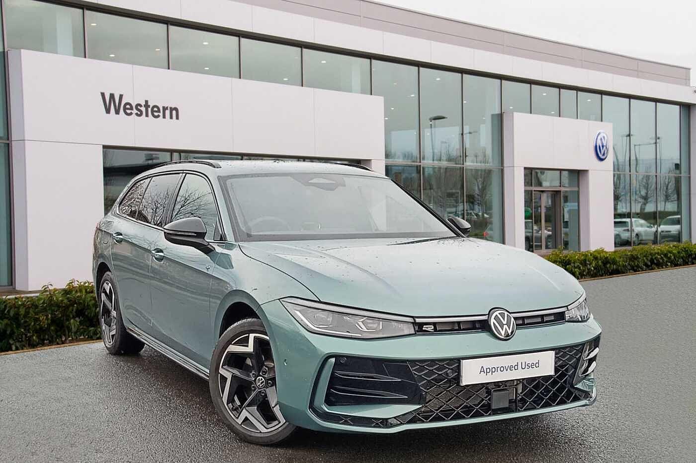 Main listing image - Volkswagen Passat Estate