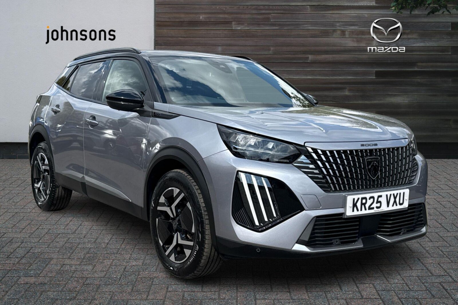 Main listing image - Peugeot 2008