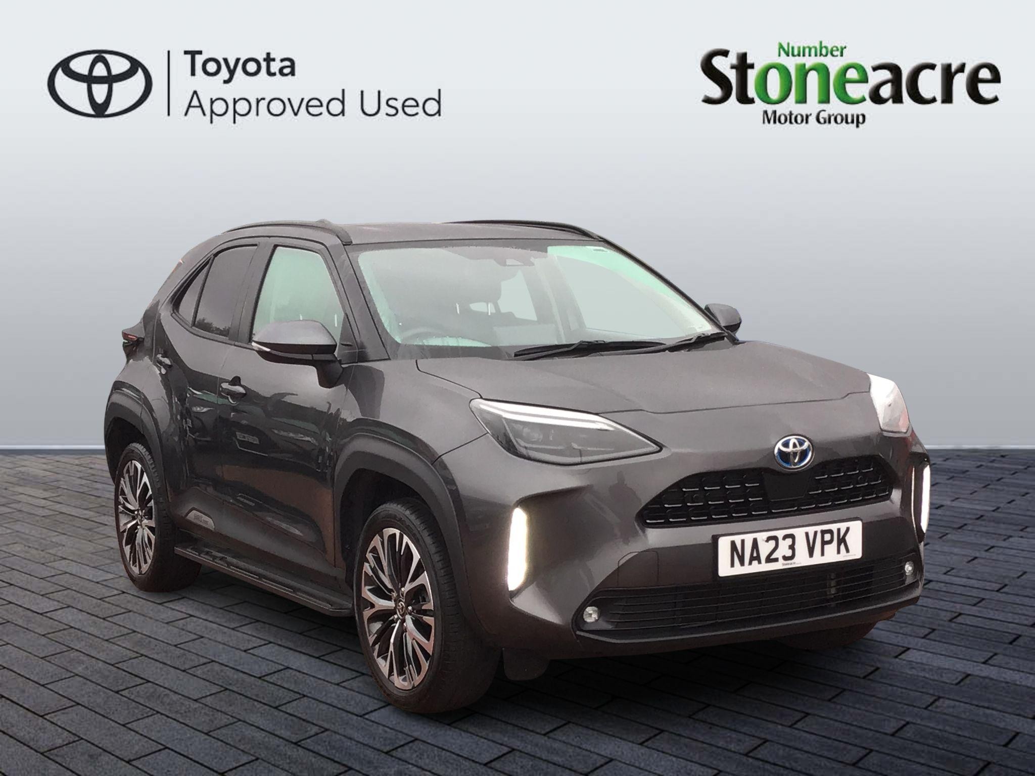 Main listing image - Toyota Yaris Cross