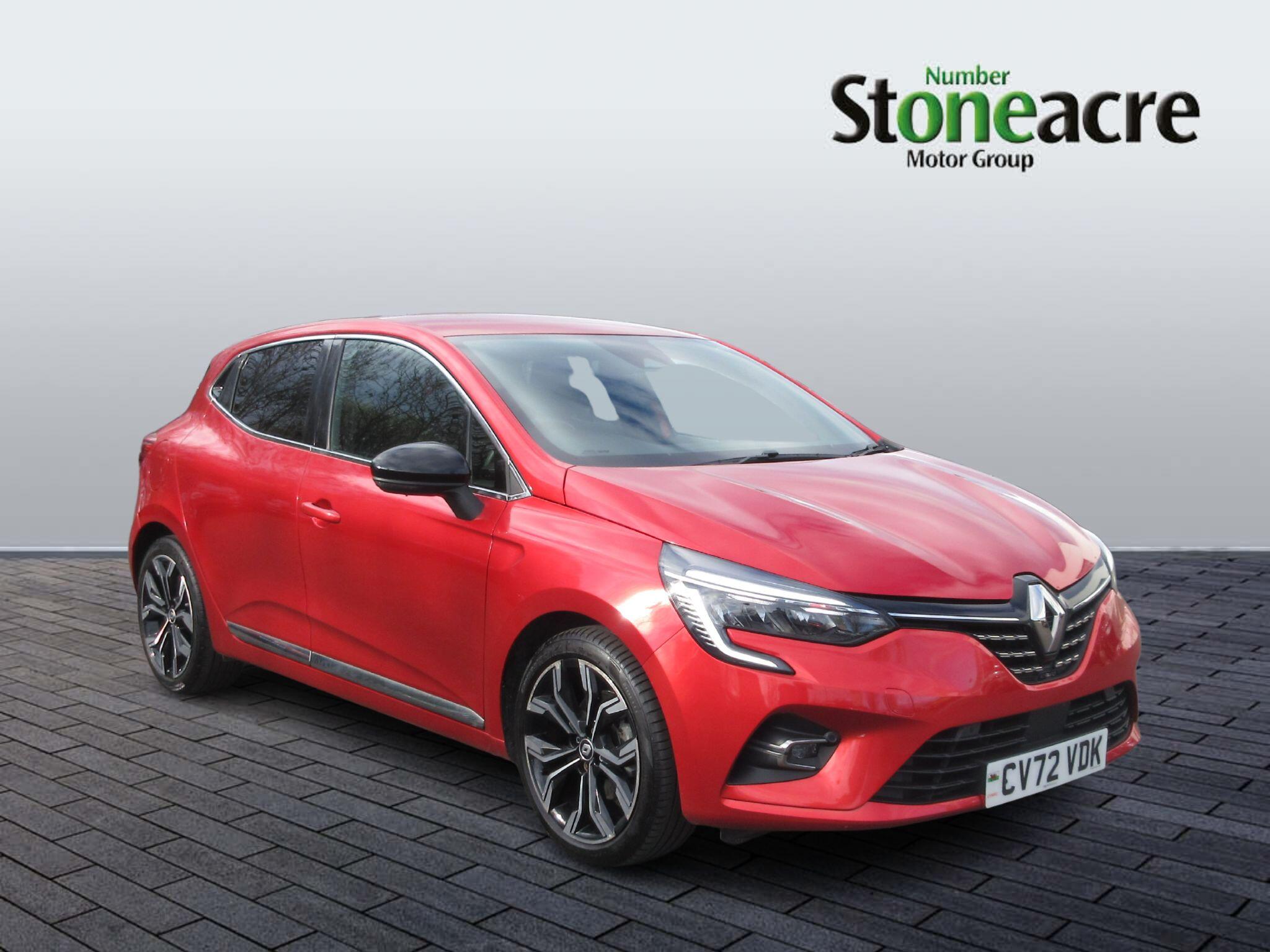 Main listing image - Renault Clio