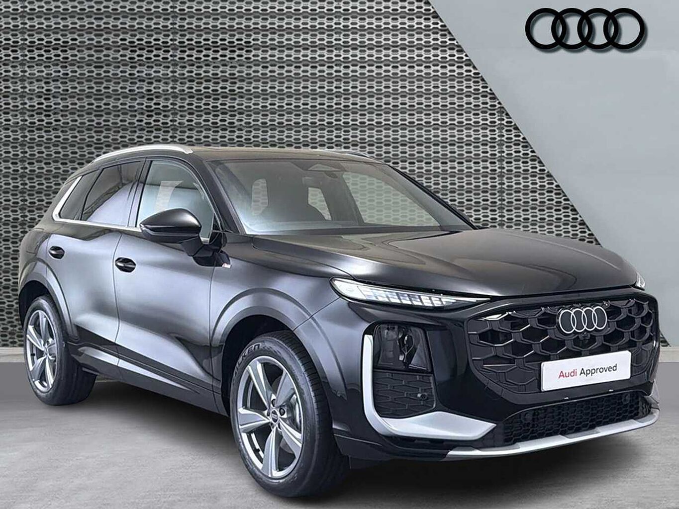 Main listing image - Audi Q3