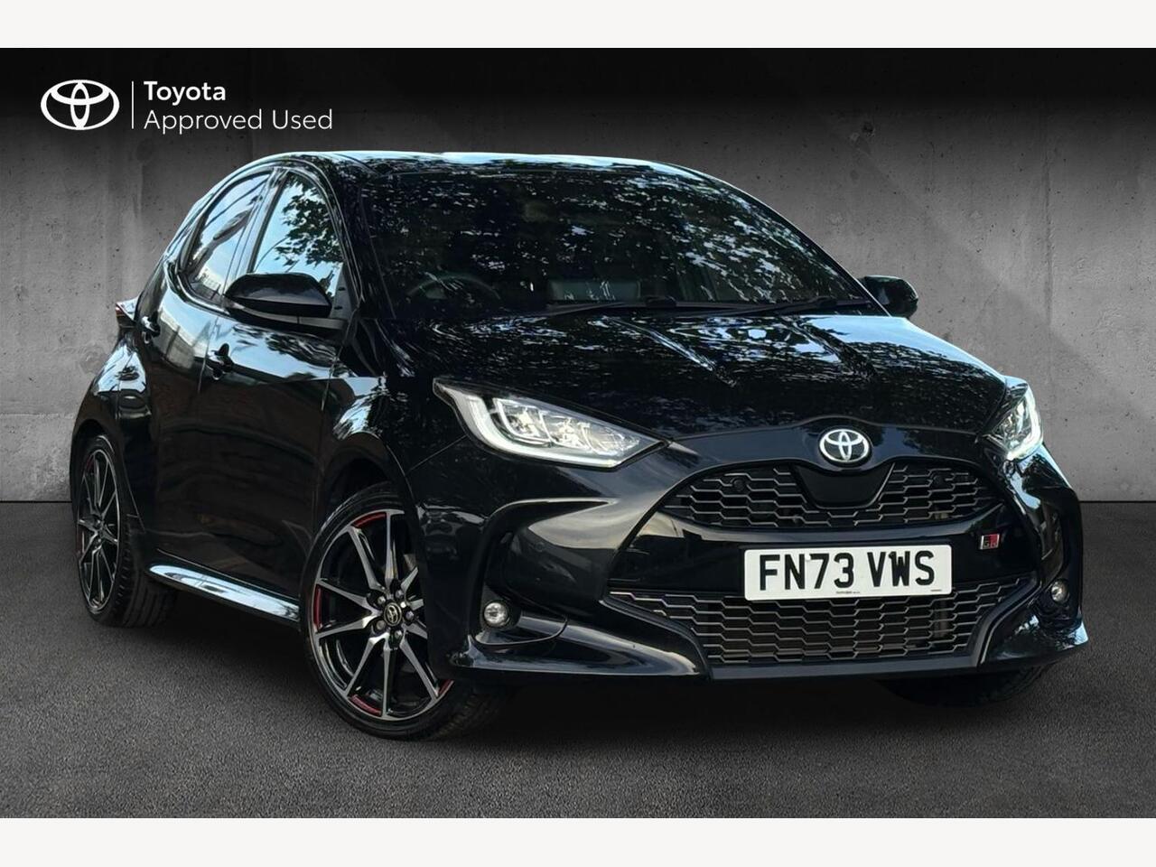 Main listing image - Toyota Yaris