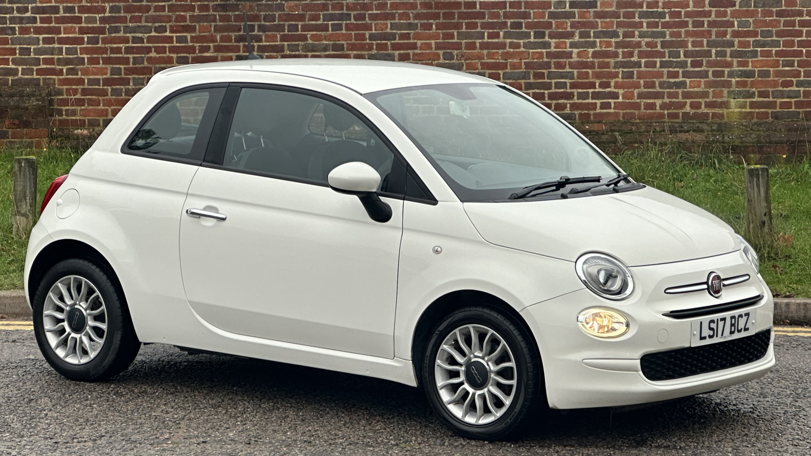 Main listing image - Fiat 500