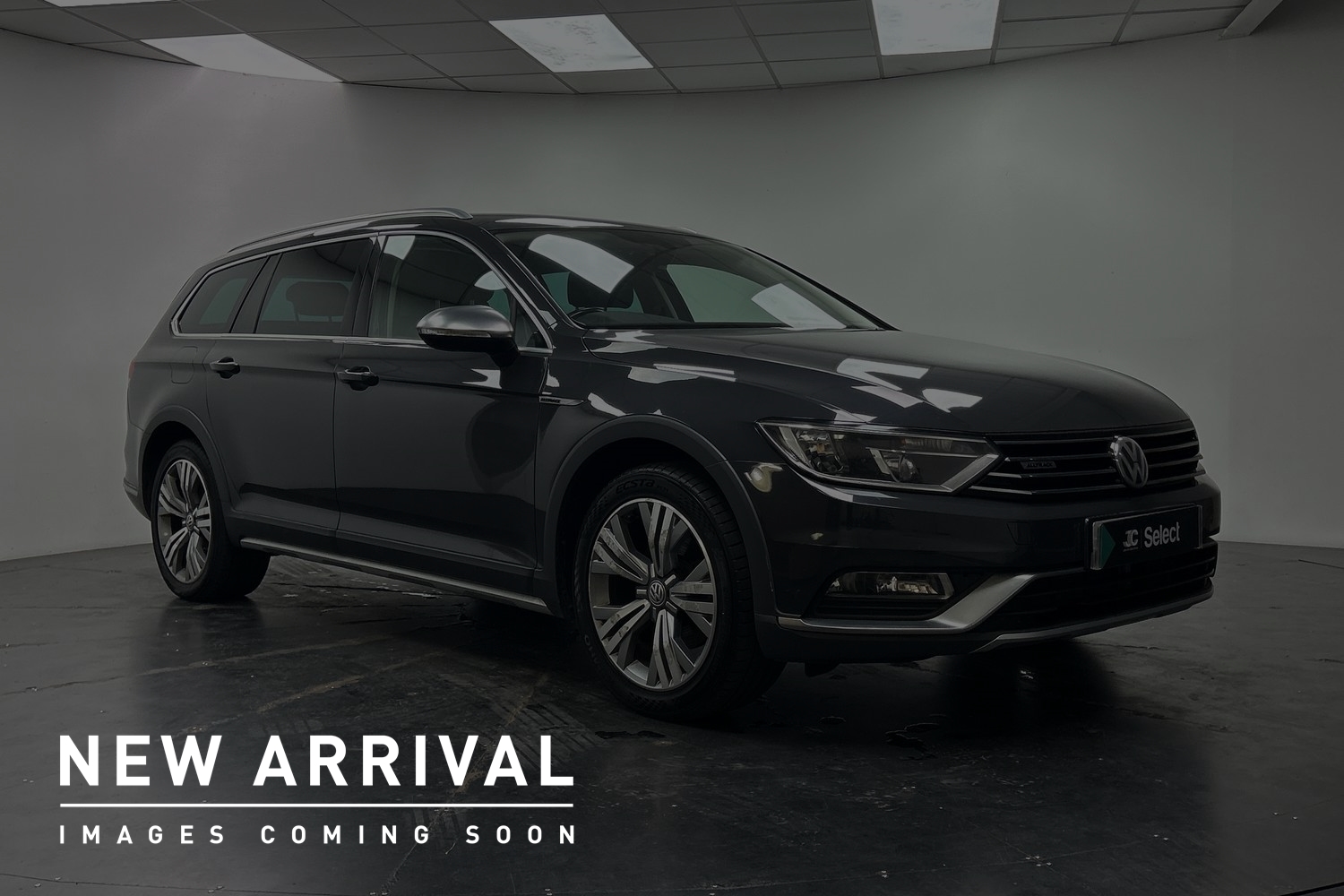 Main listing image - Volkswagen Passat Alltrack