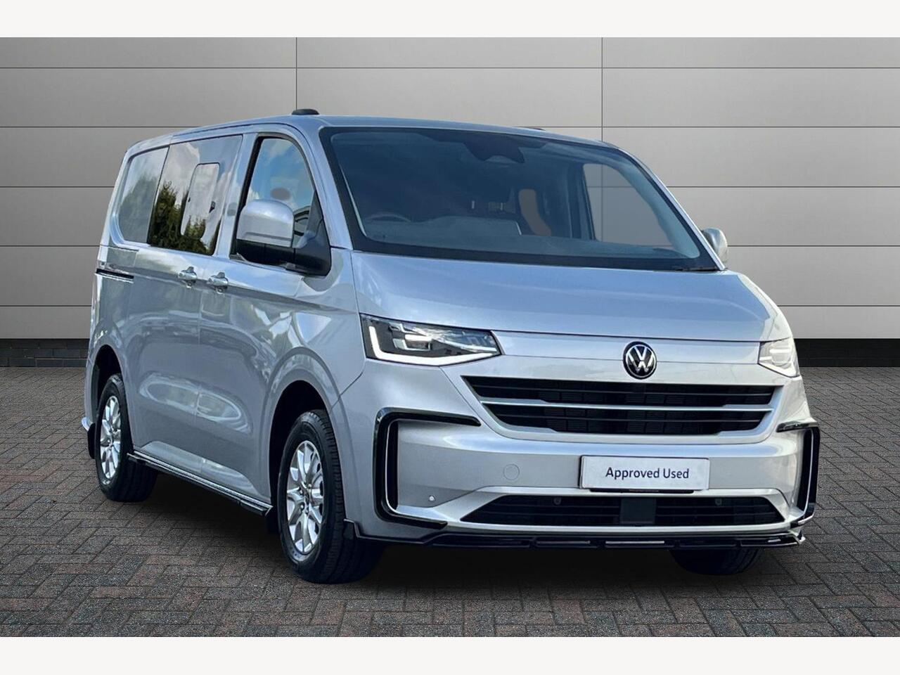 Main listing image - Volkswagen Transporter