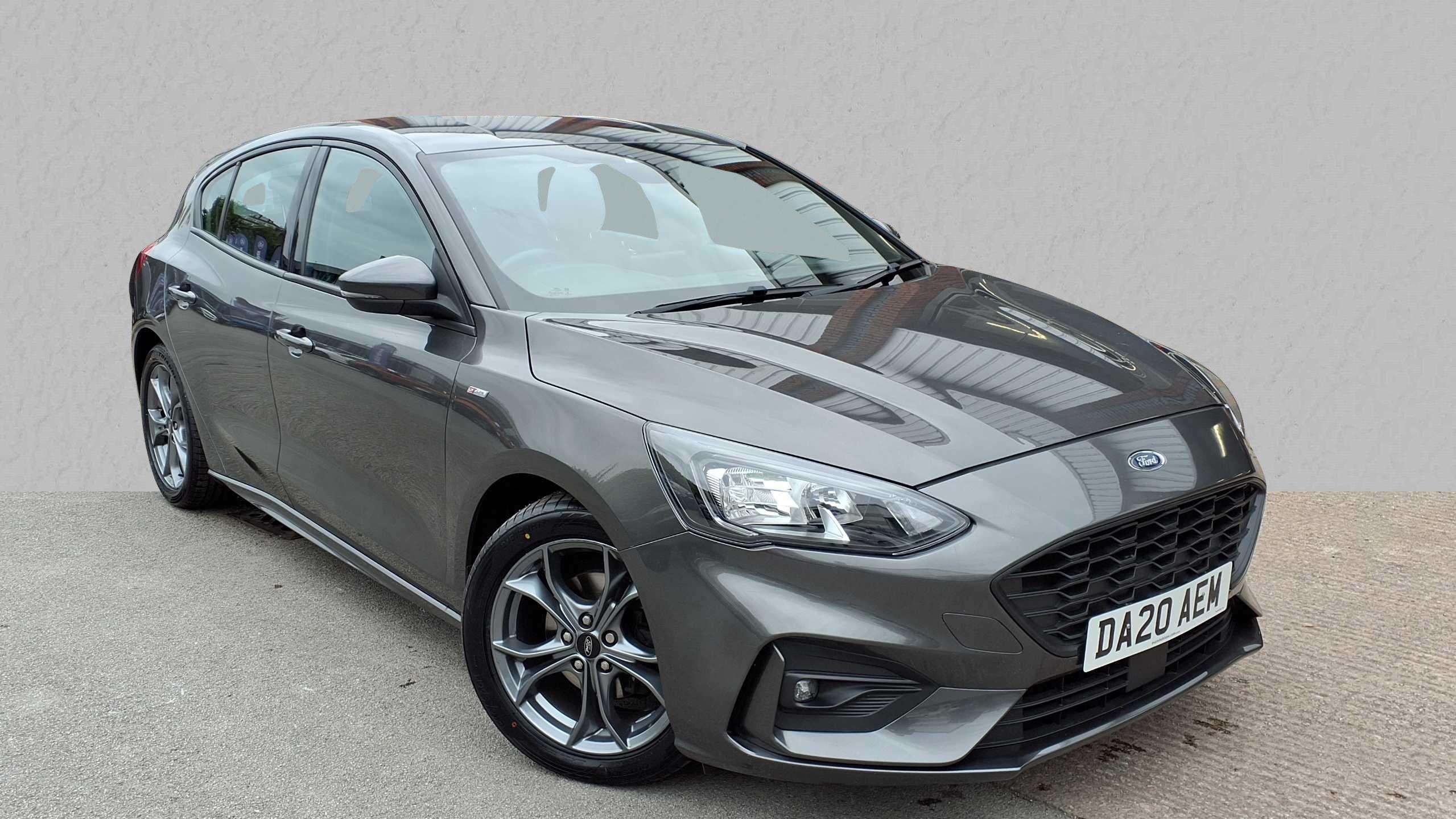 Main listing image - Ford Focus