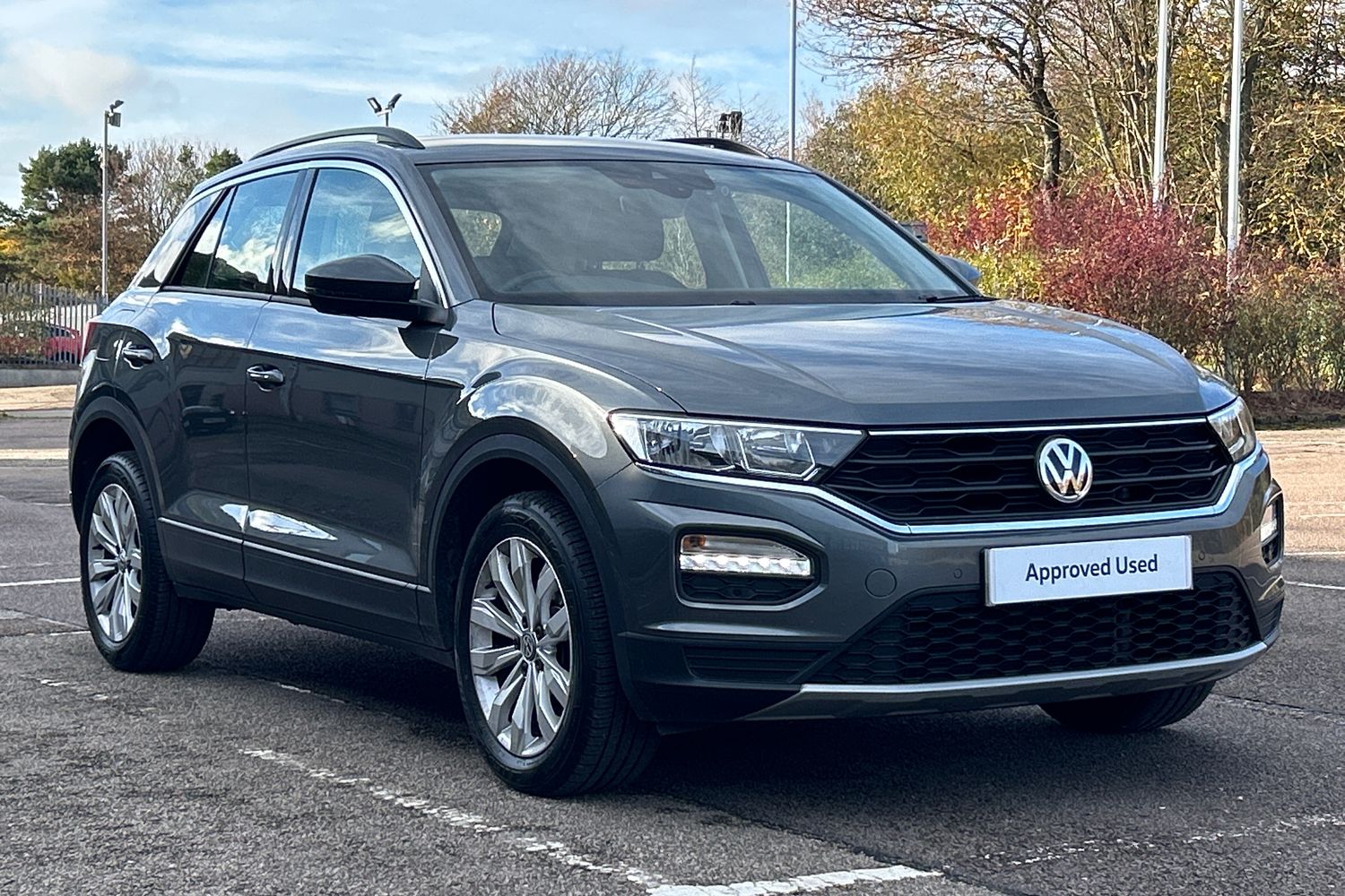 Main listing image - Volkswagen T-Roc