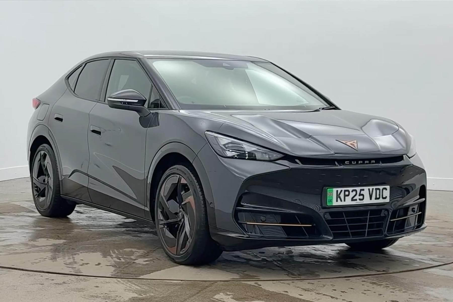 Main listing image - Cupra Tavascan