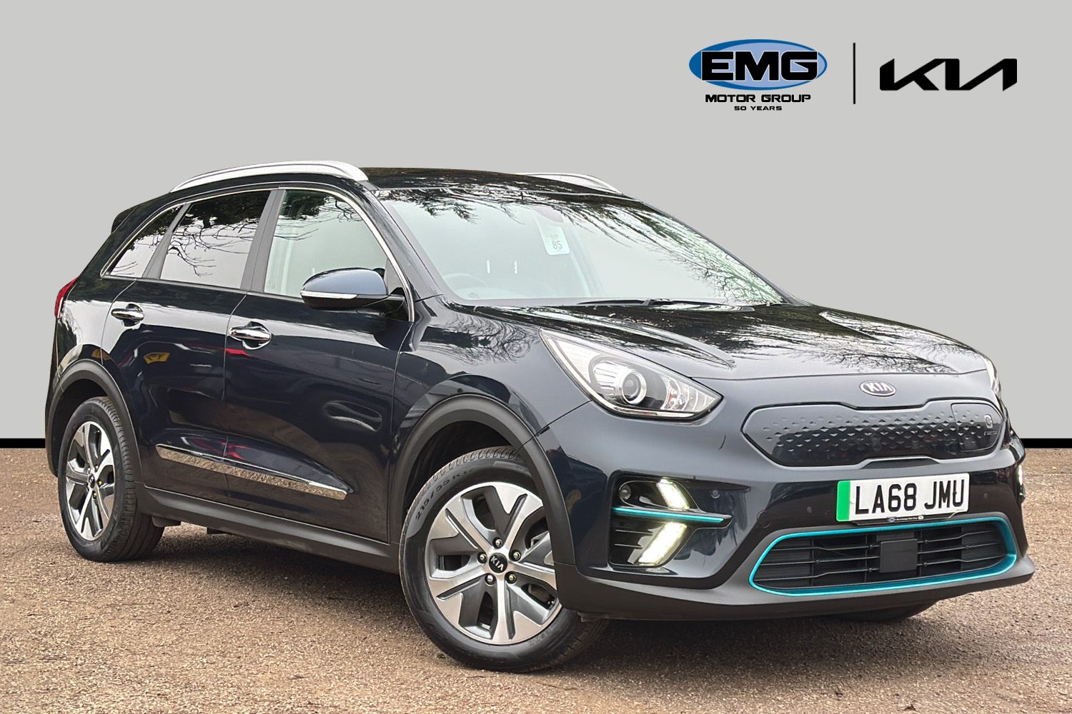 Main listing image - Kia e-Niro