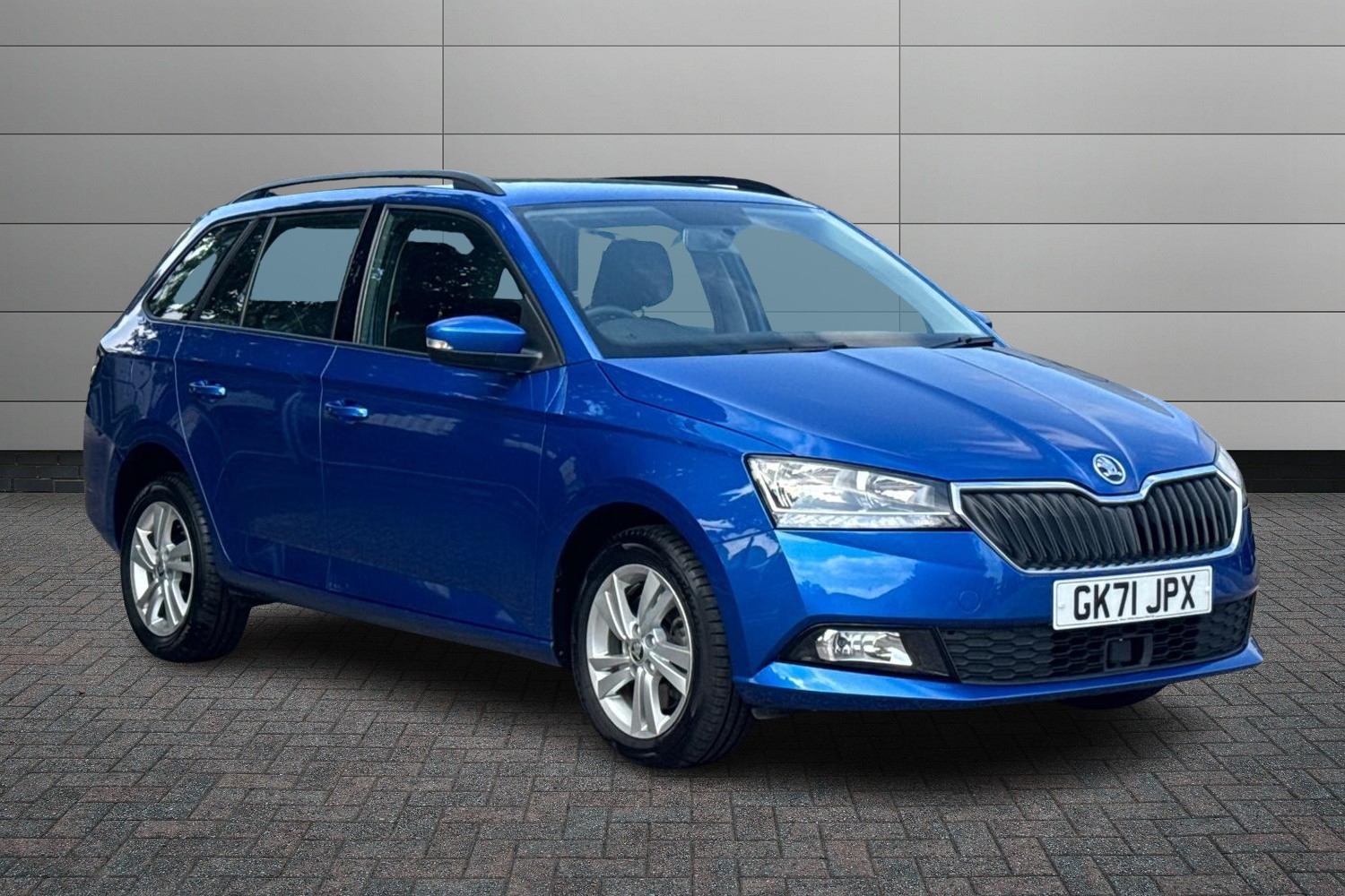 Main listing image - Skoda Fabia Estate