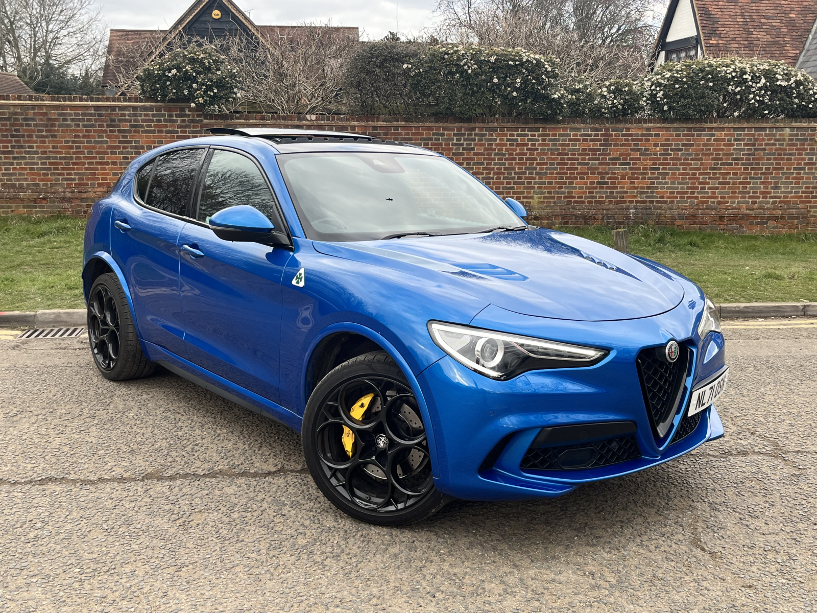 Main listing image - Alfa Romeo Stelvio