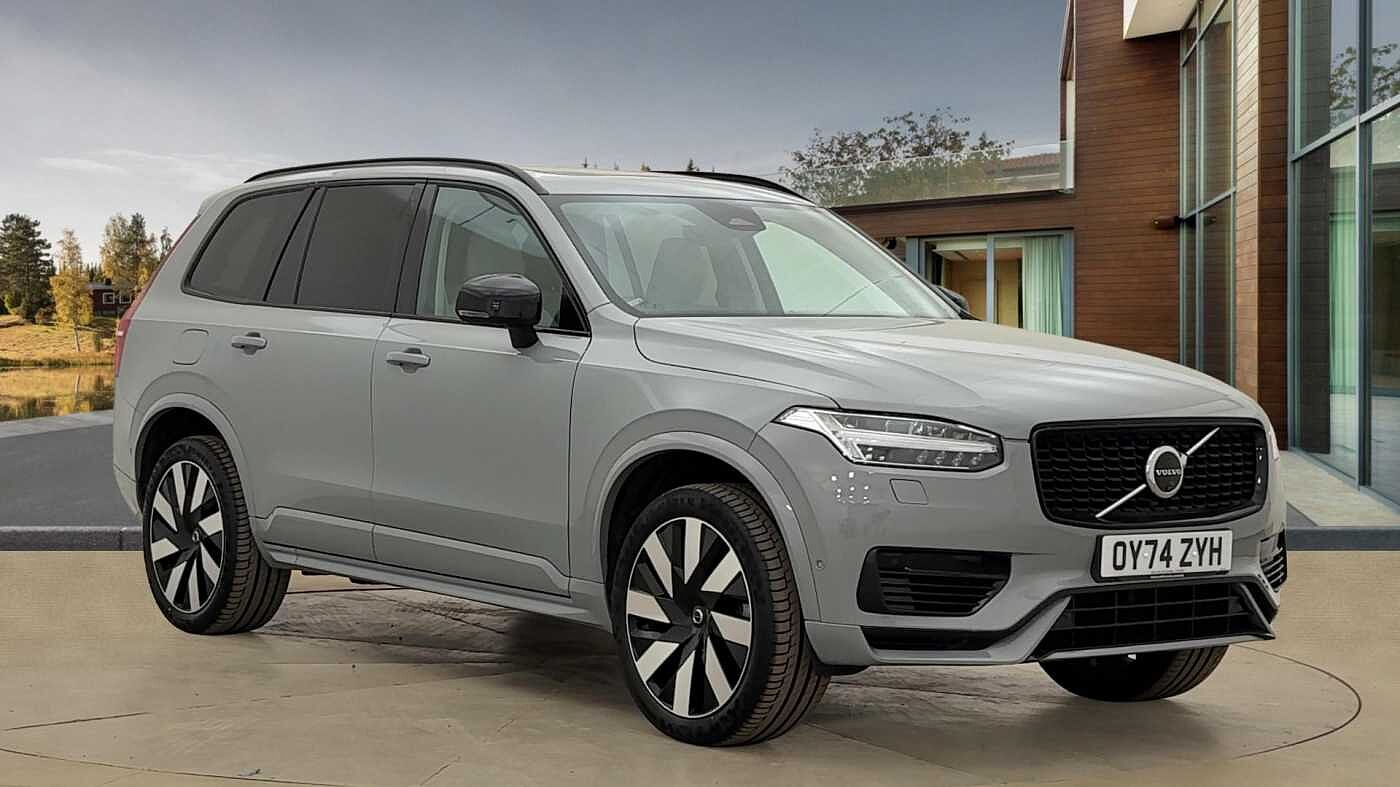 Main listing image - Volvo XC90