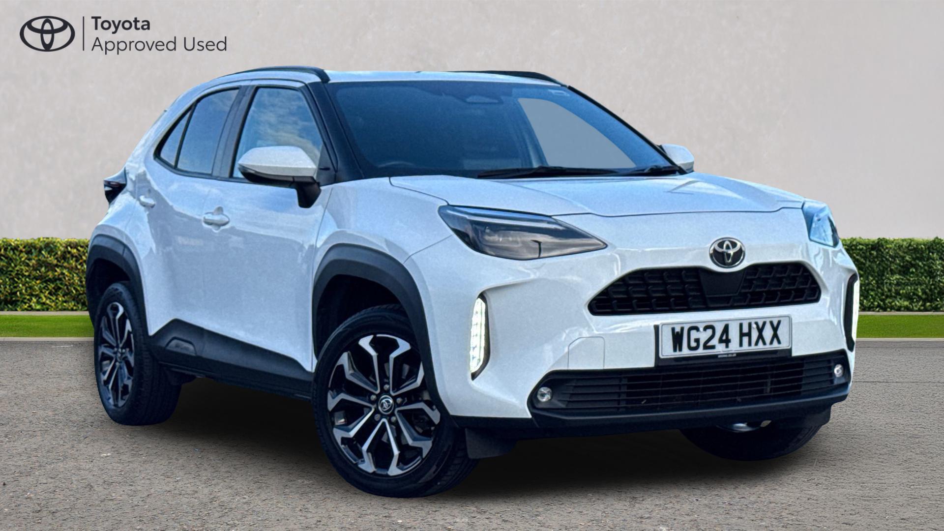 Main listing image - Toyota Yaris Cross