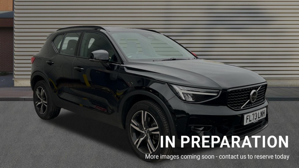 Main listing image - Volvo XC40