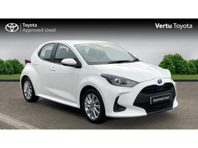 Main listing image - Toyota Yaris