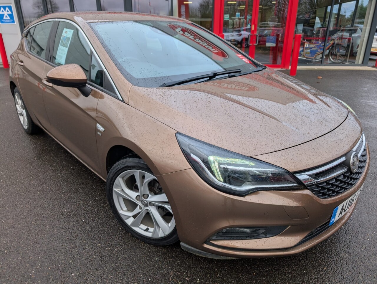 Main listing image - Vauxhall Astra