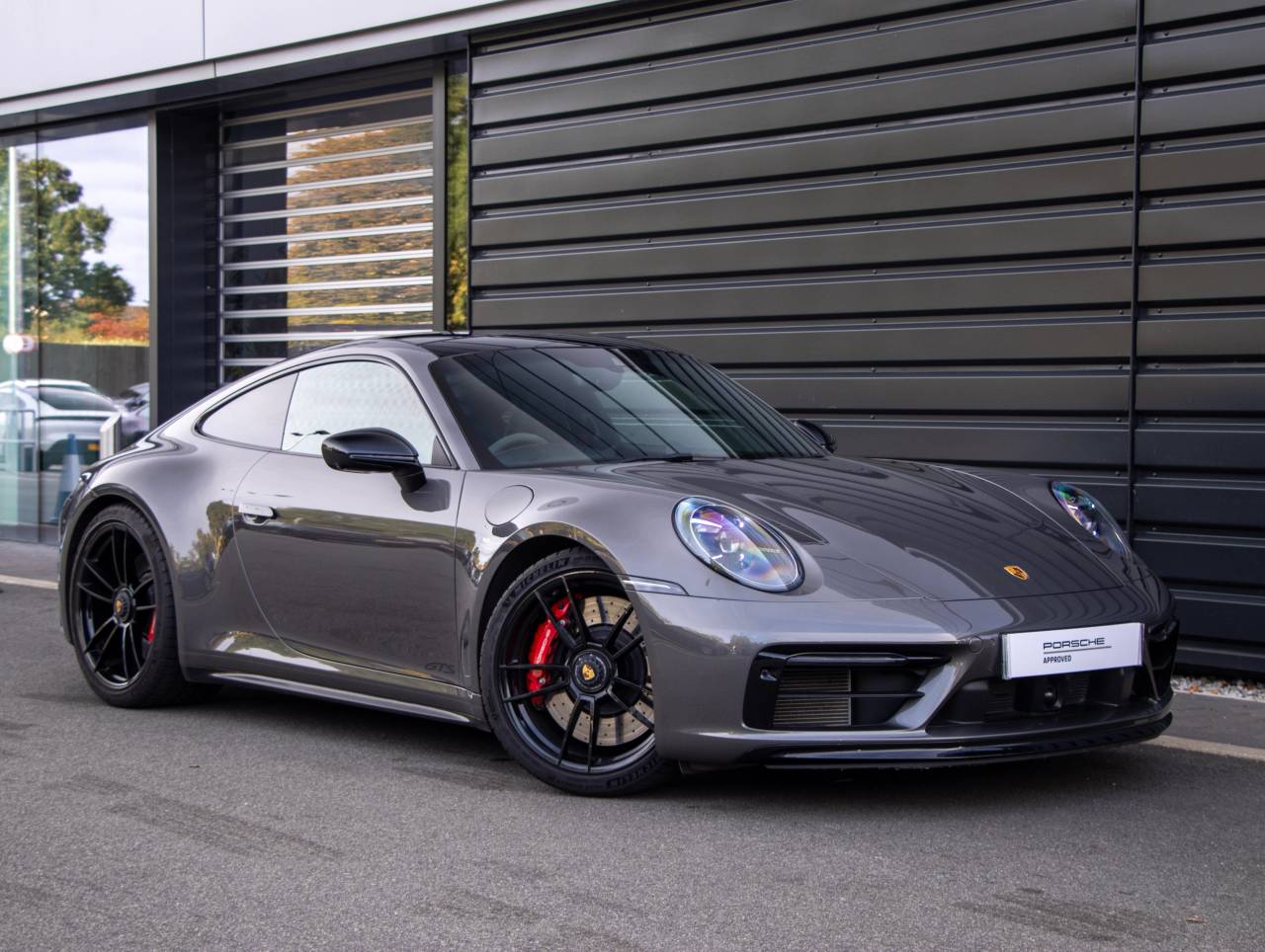 Main listing image - Porsche 911