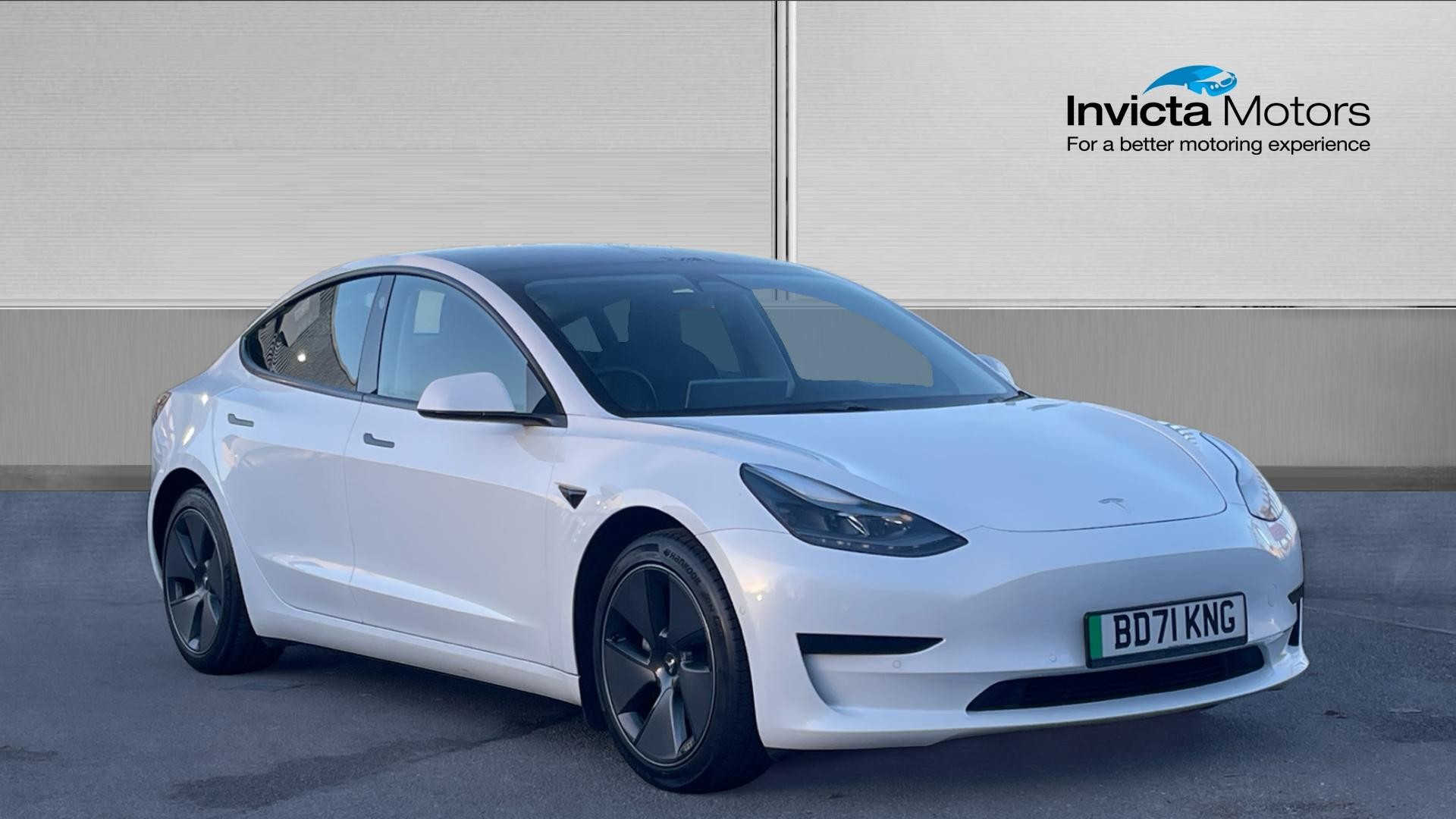 Main listing image - Tesla Model 3