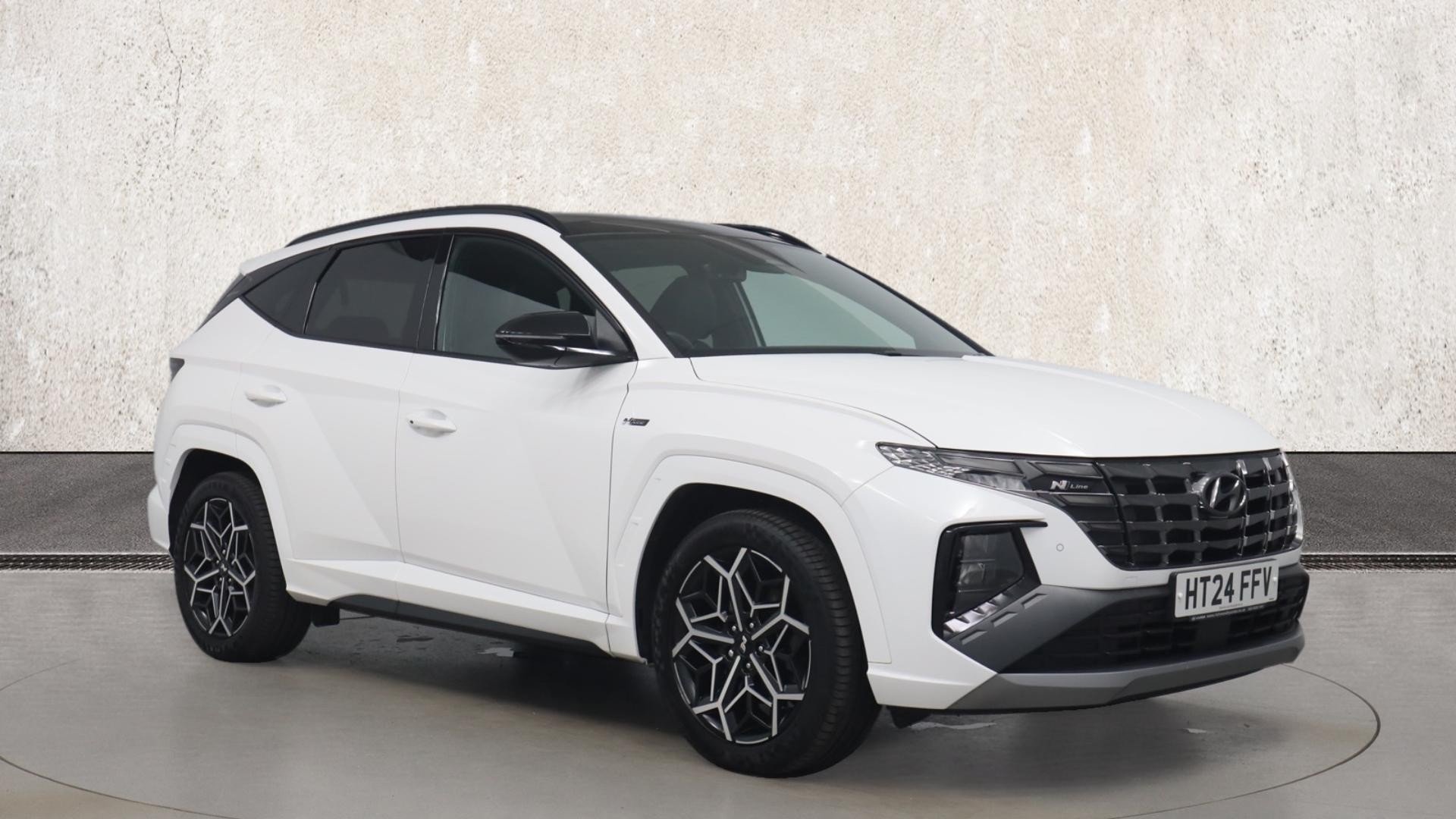 Main listing image - Hyundai Tucson