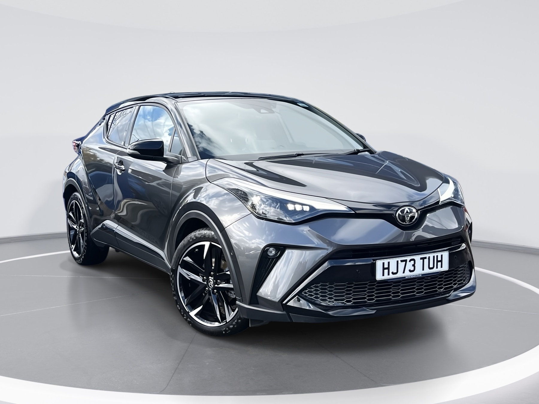 Main listing image - Toyota C-HR