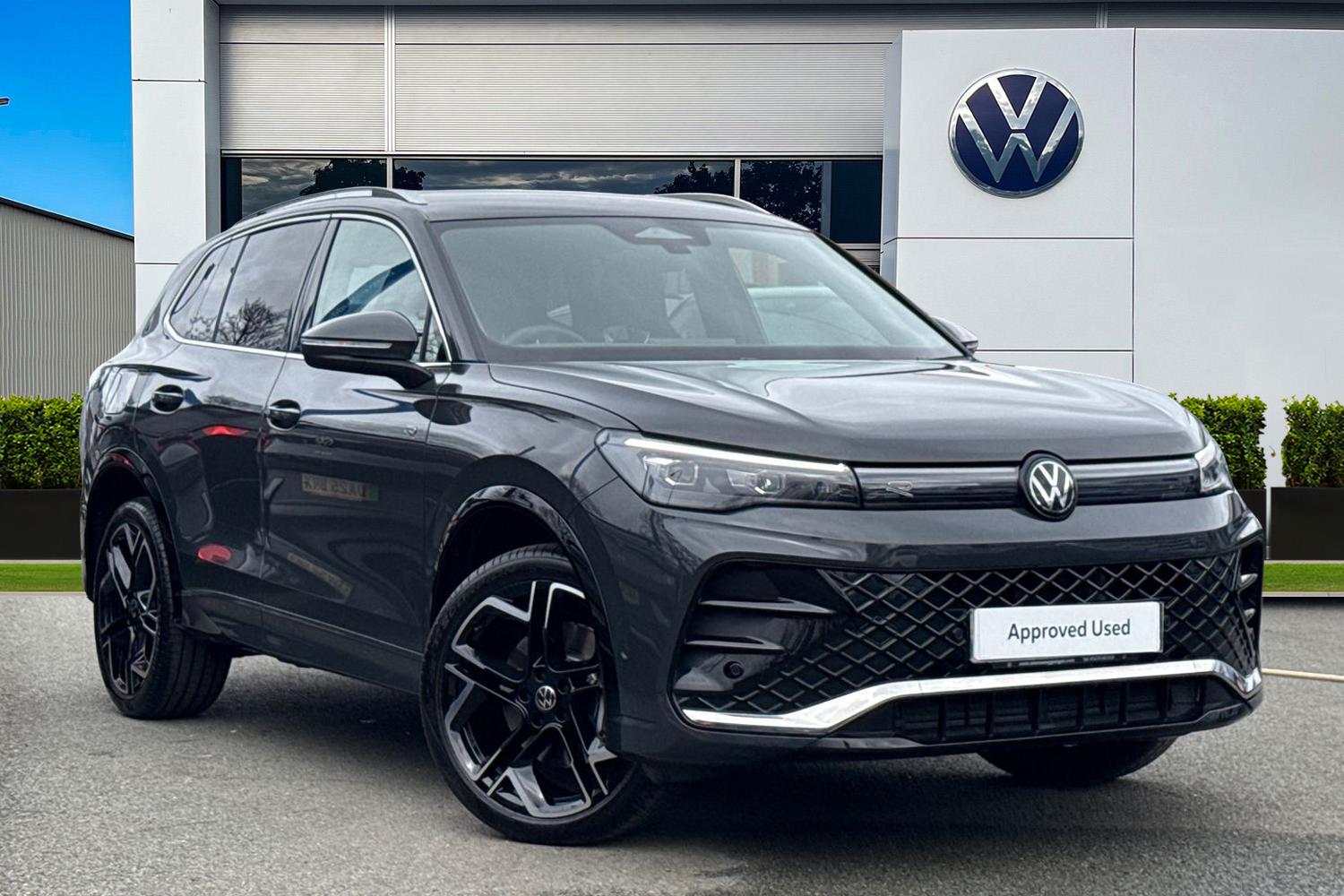 Main listing image - Volkswagen Tiguan