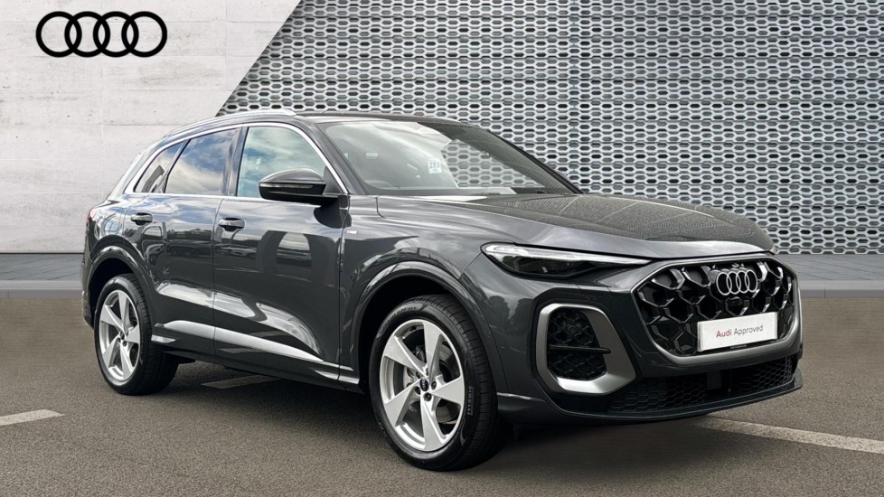 Main listing image - Audi Q5