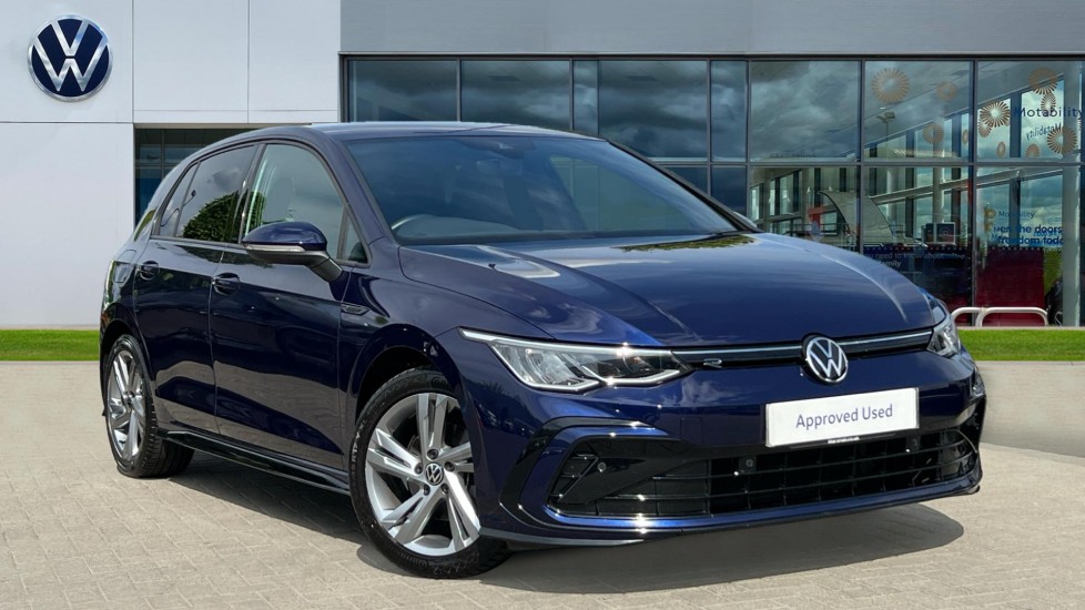 Main listing image - Volkswagen Golf