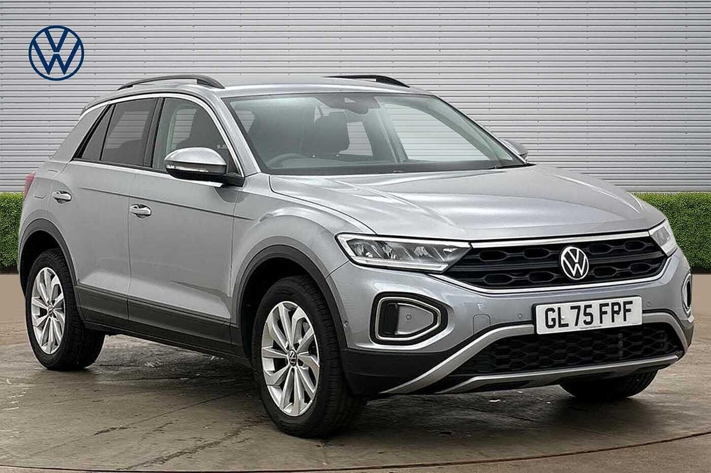 Main listing image - Volkswagen T-Roc