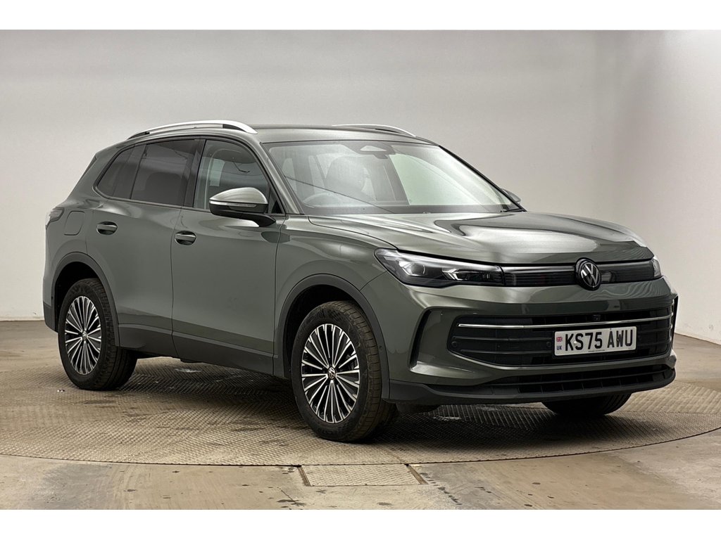Main listing image - Volkswagen Tiguan