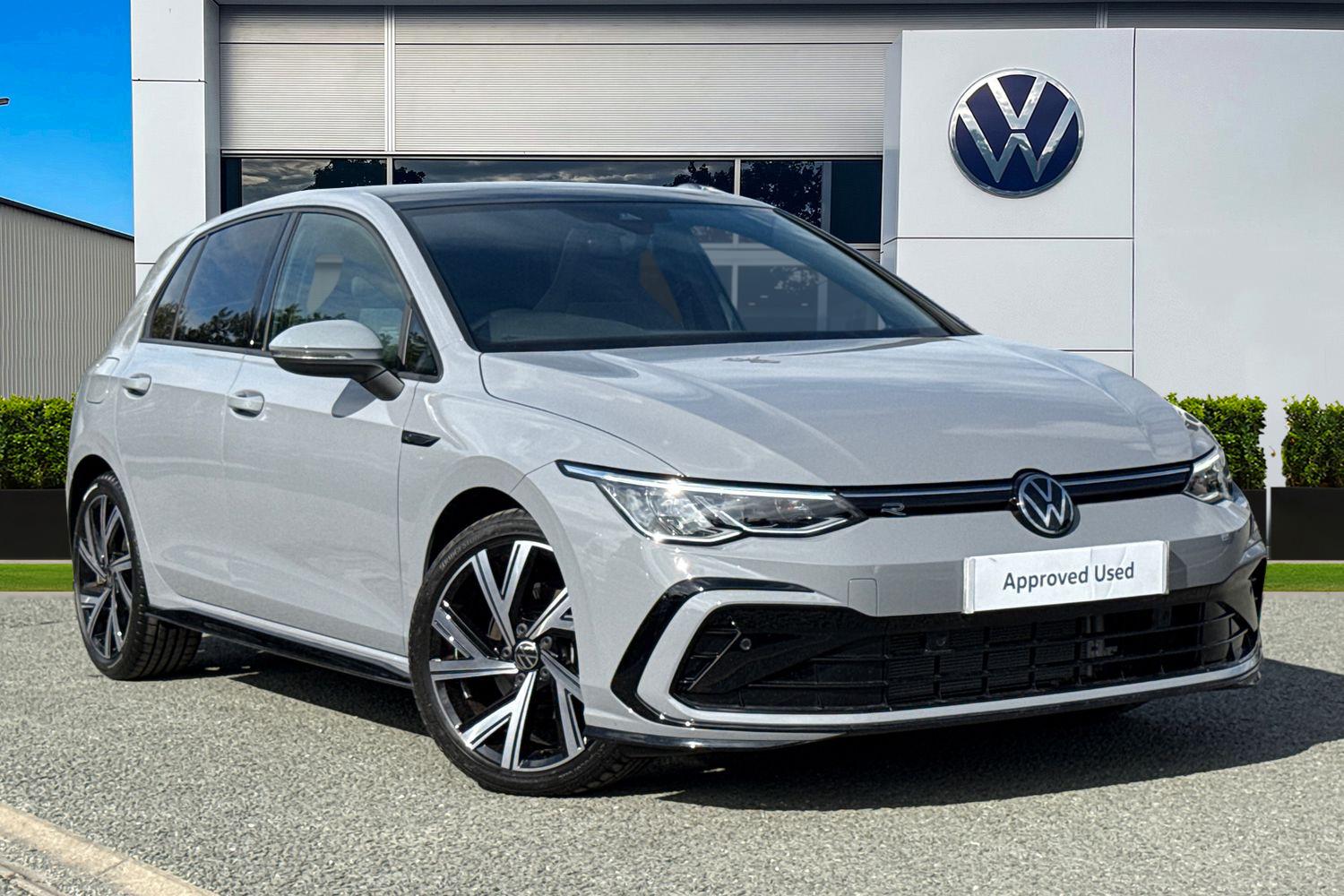 Main listing image - Volkswagen Golf