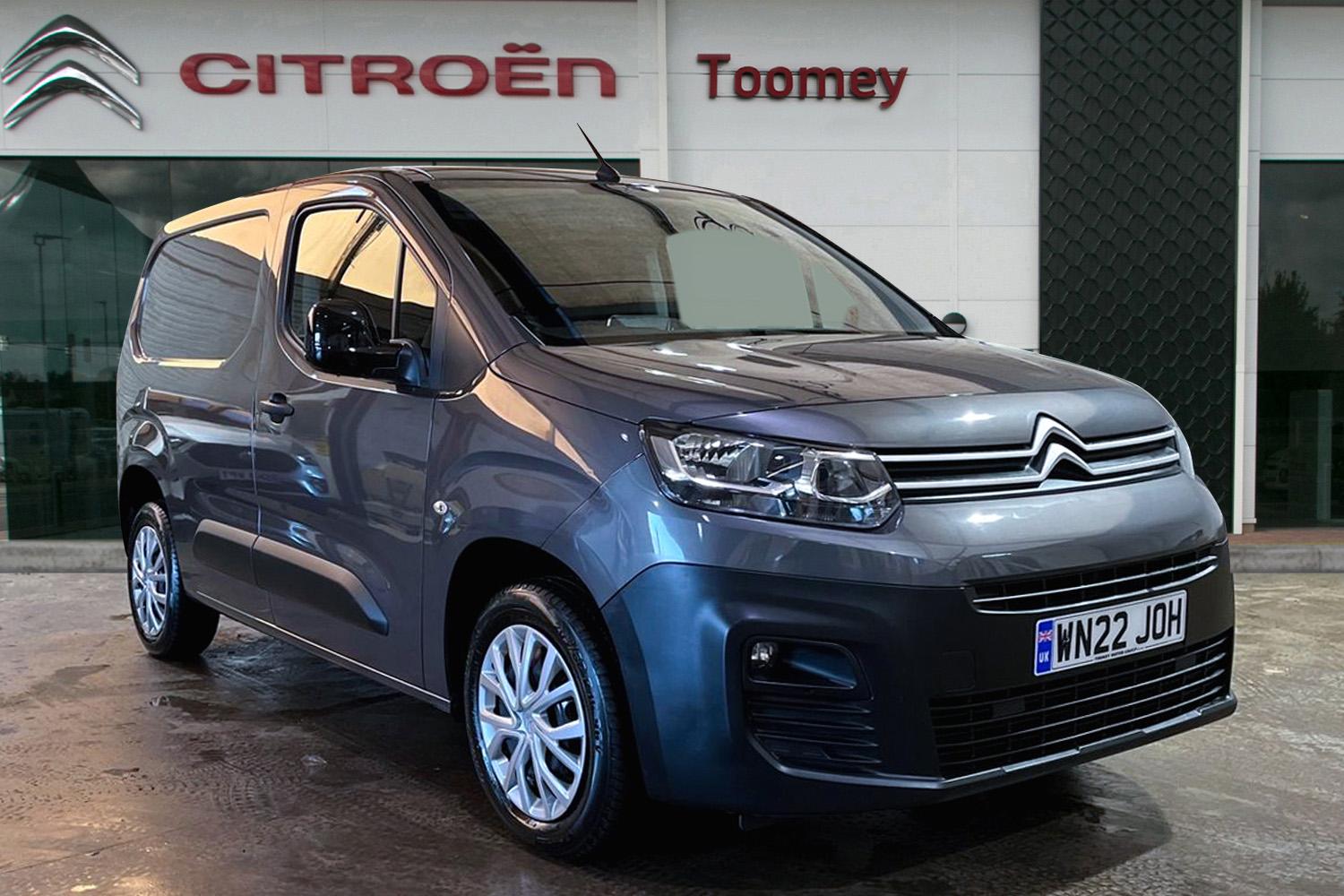 Main listing image - Citroen Berlingo Van