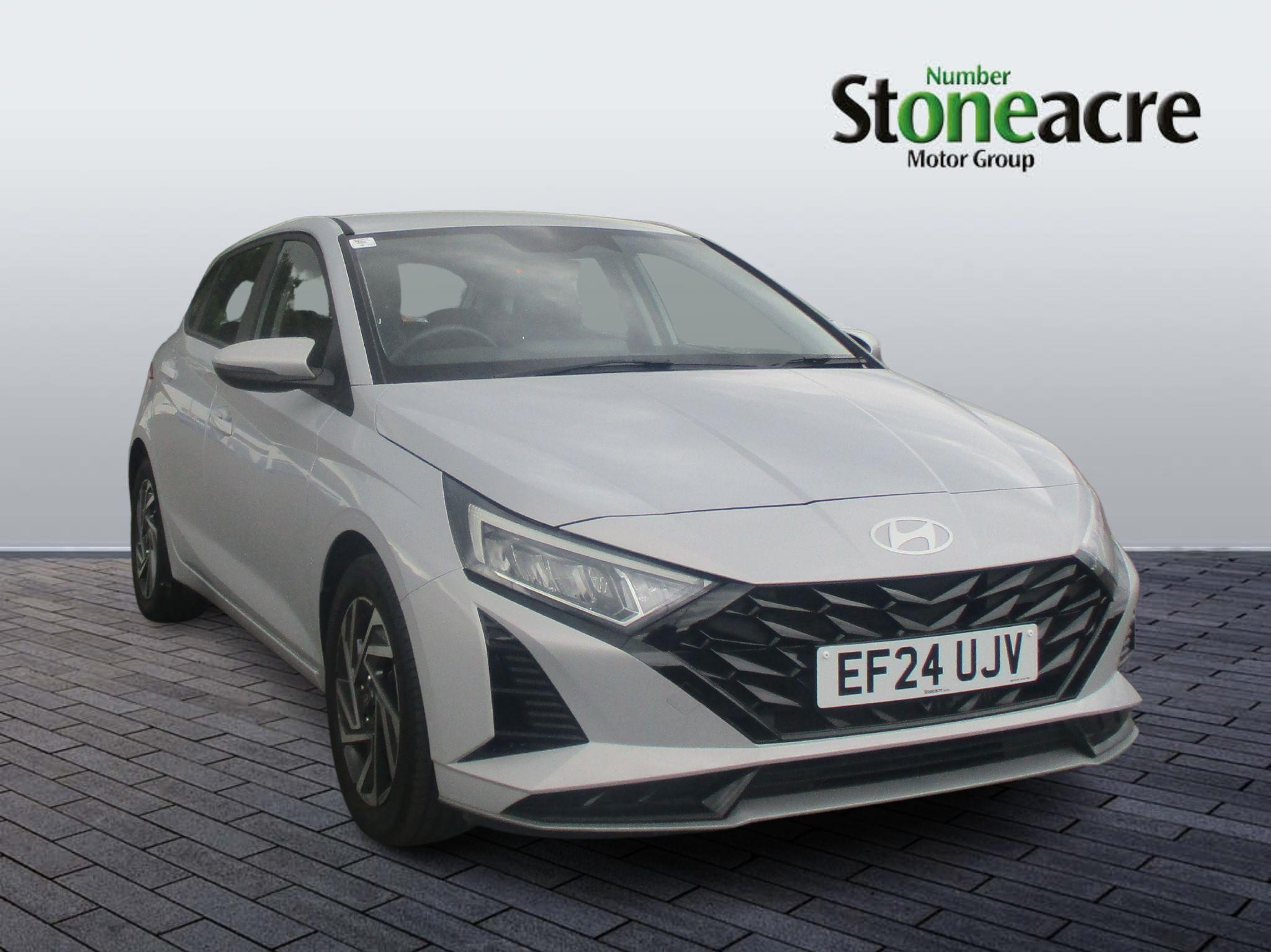Main listing image - Hyundai i20