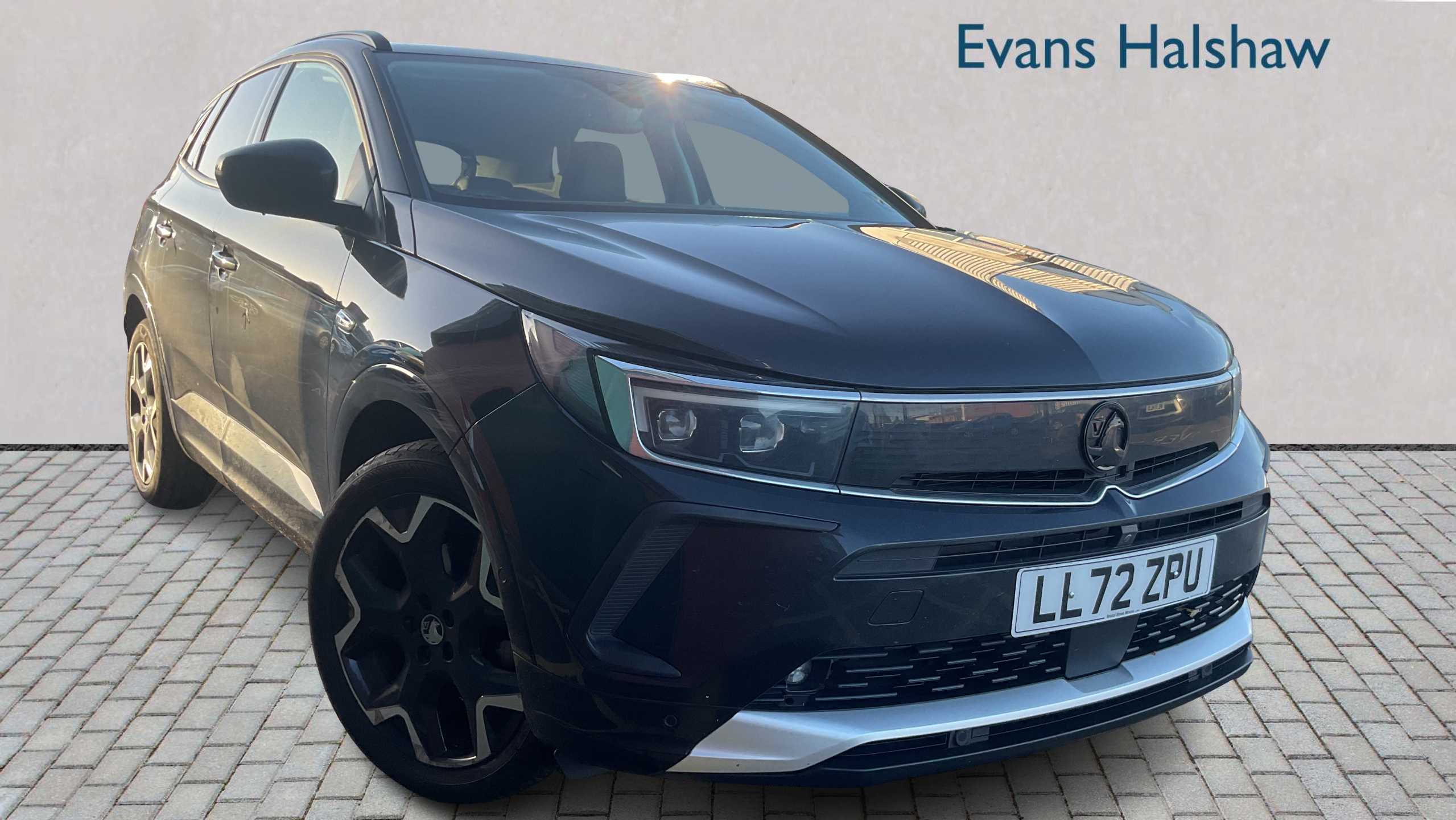 Main listing image - Vauxhall Grandland