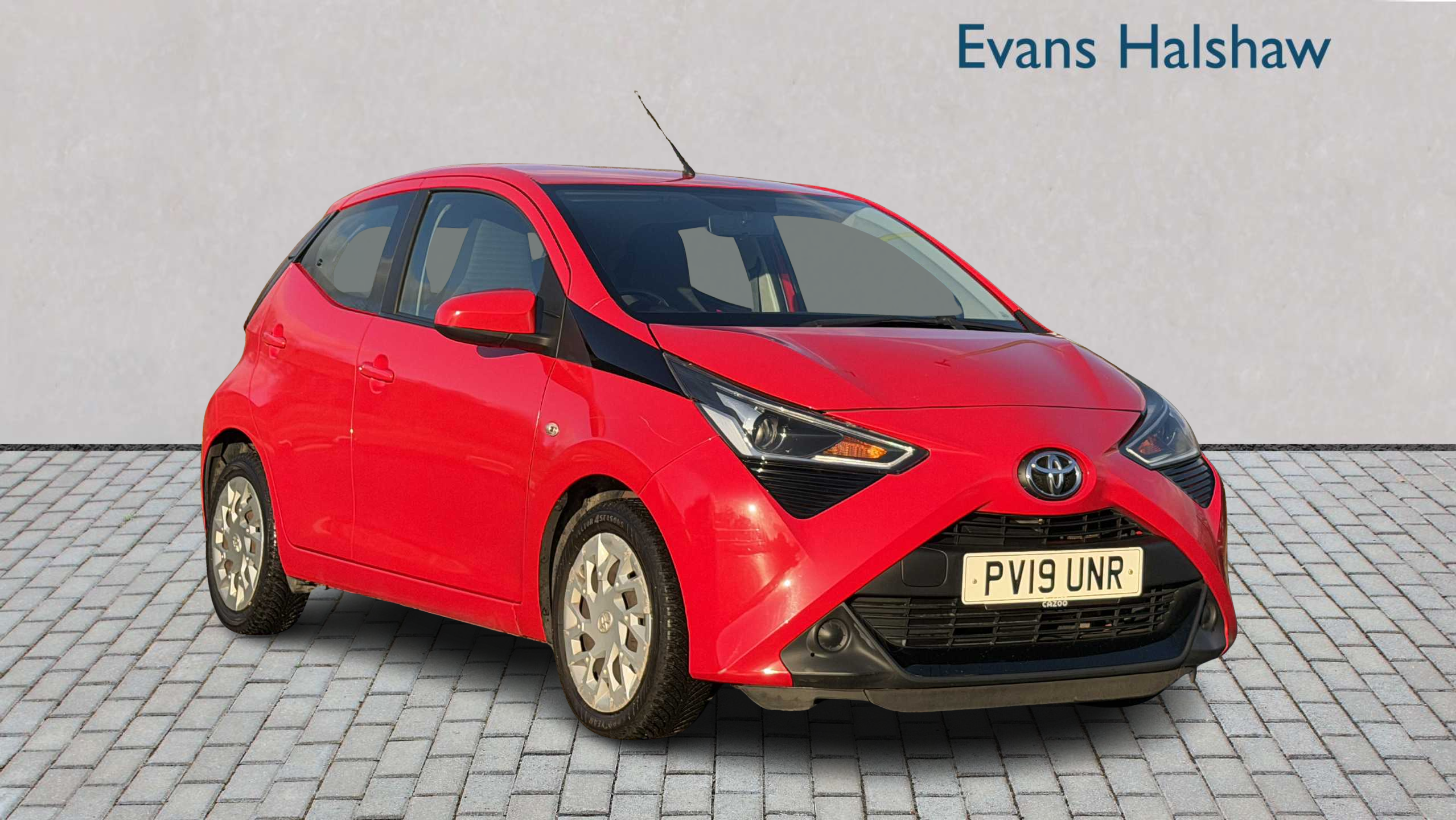 Main listing image - Toyota Aygo