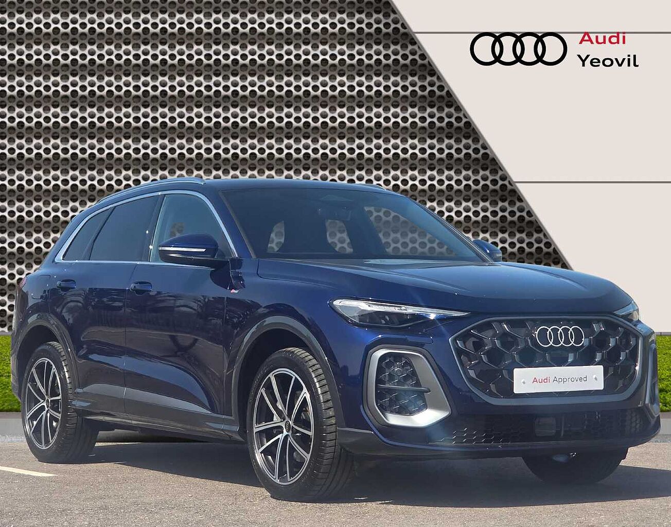 Main listing image - Audi Q5