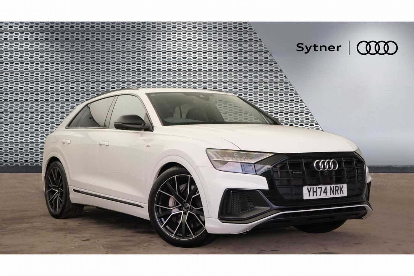 Main listing image - Audi Q8