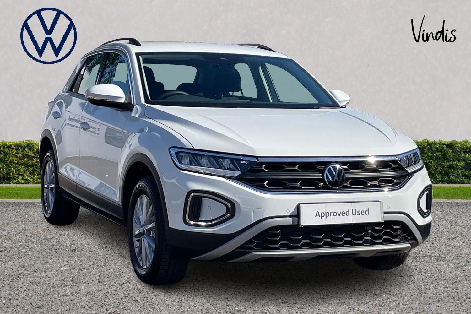 Main listing image - Volkswagen T-Roc