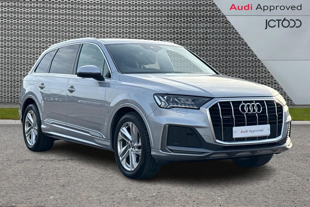 Main listing image - Audi Q7