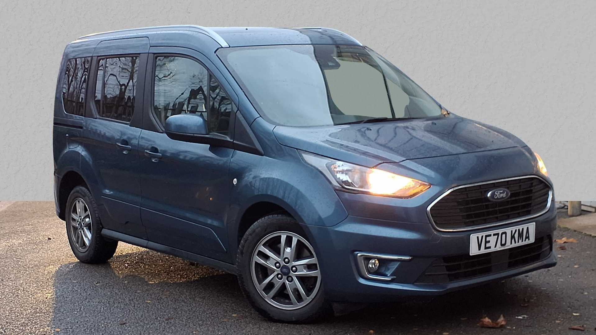 Main listing image - Ford Tourneo Connect