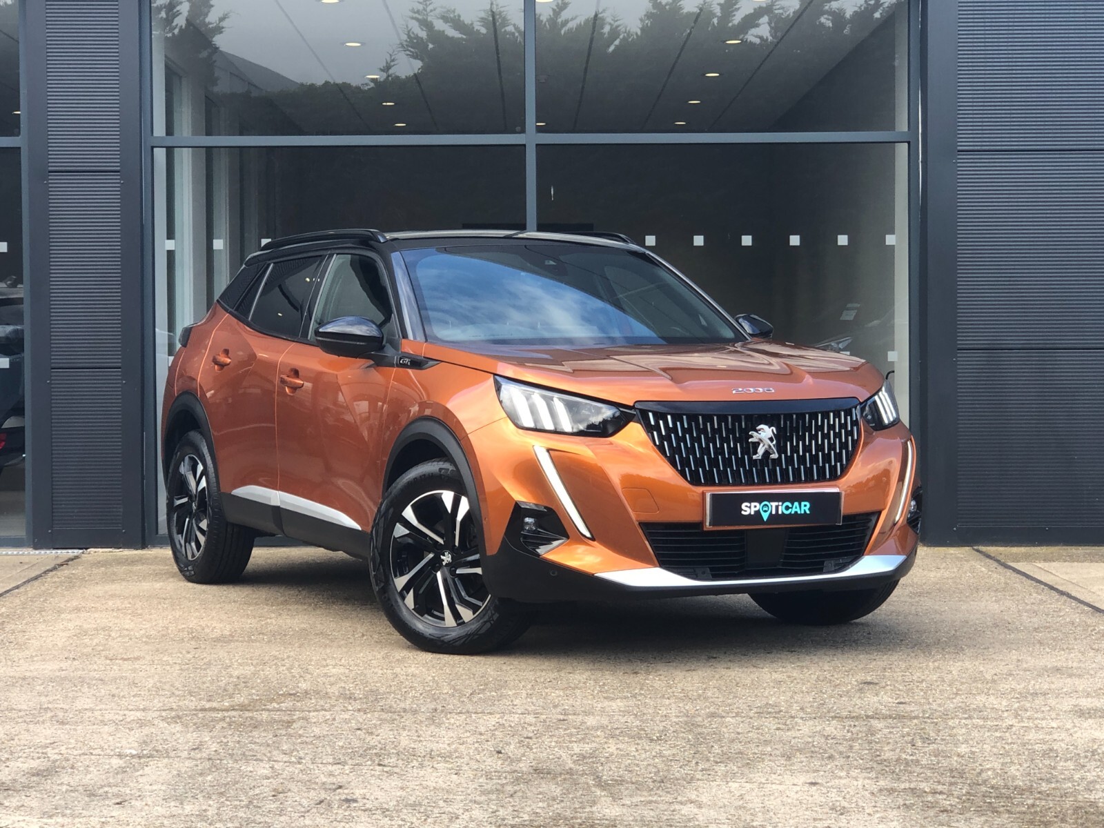 Main listing image - Peugeot 2008