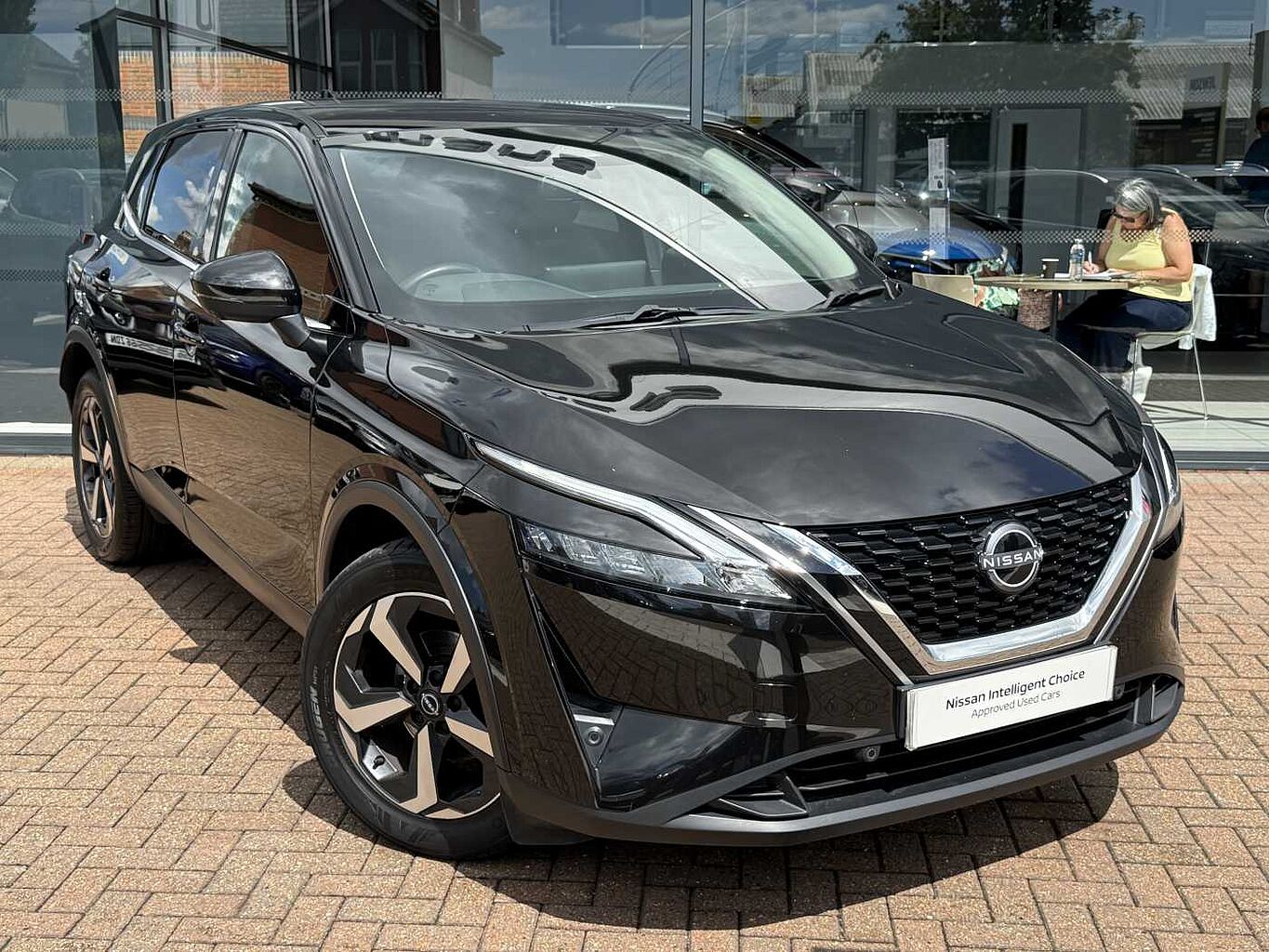 Main listing image - Nissan Qashqai