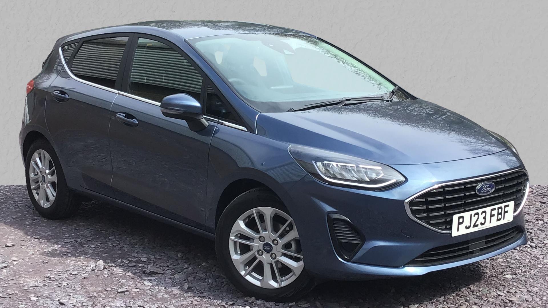 Main listing image - Ford Fiesta