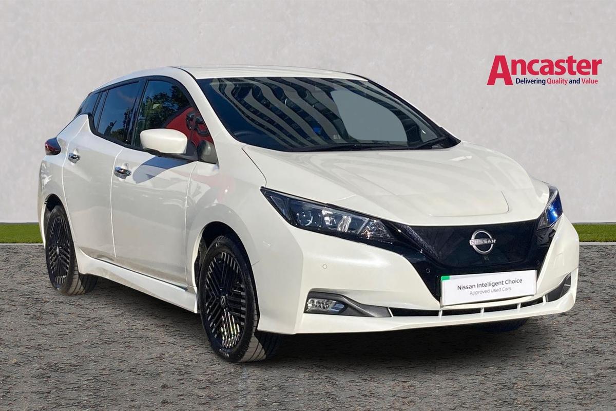 Main listing image - Nissan Leaf