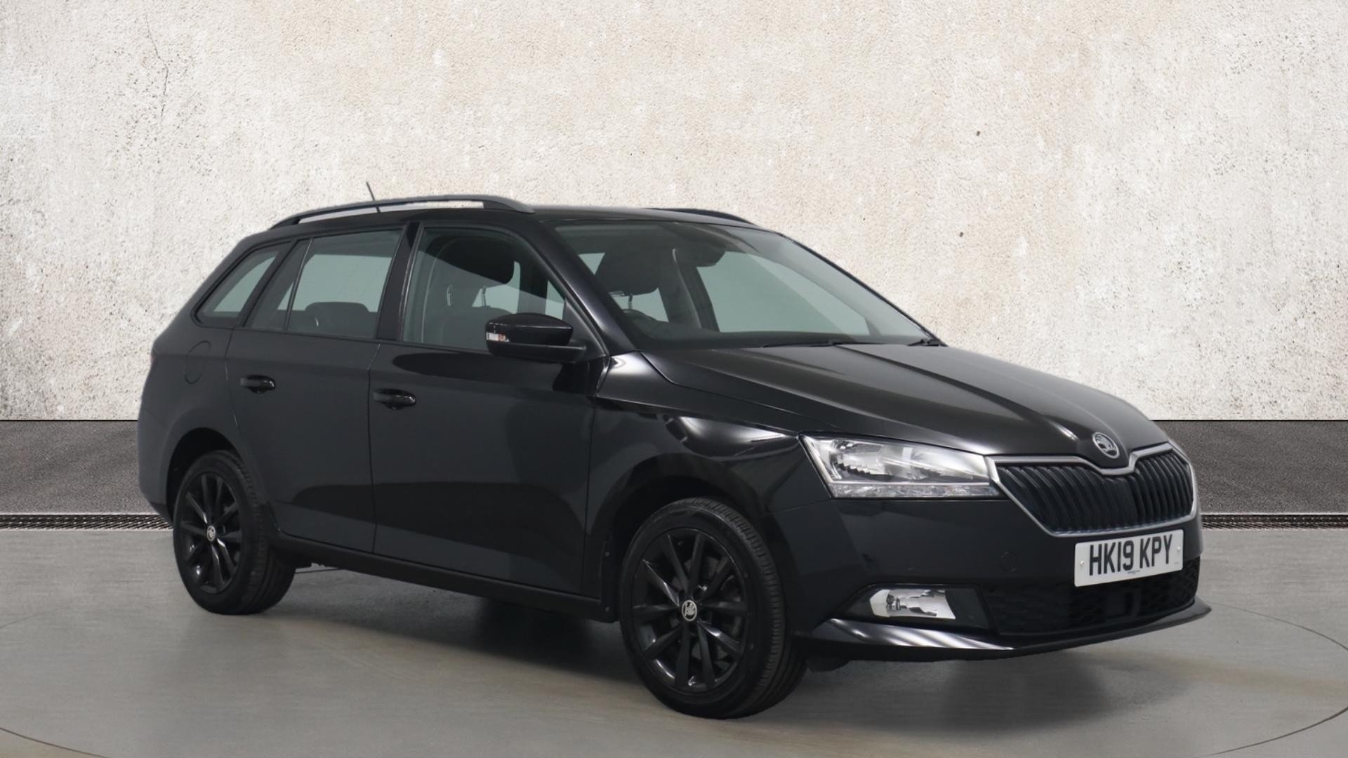 Main listing image - Skoda Fabia Estate