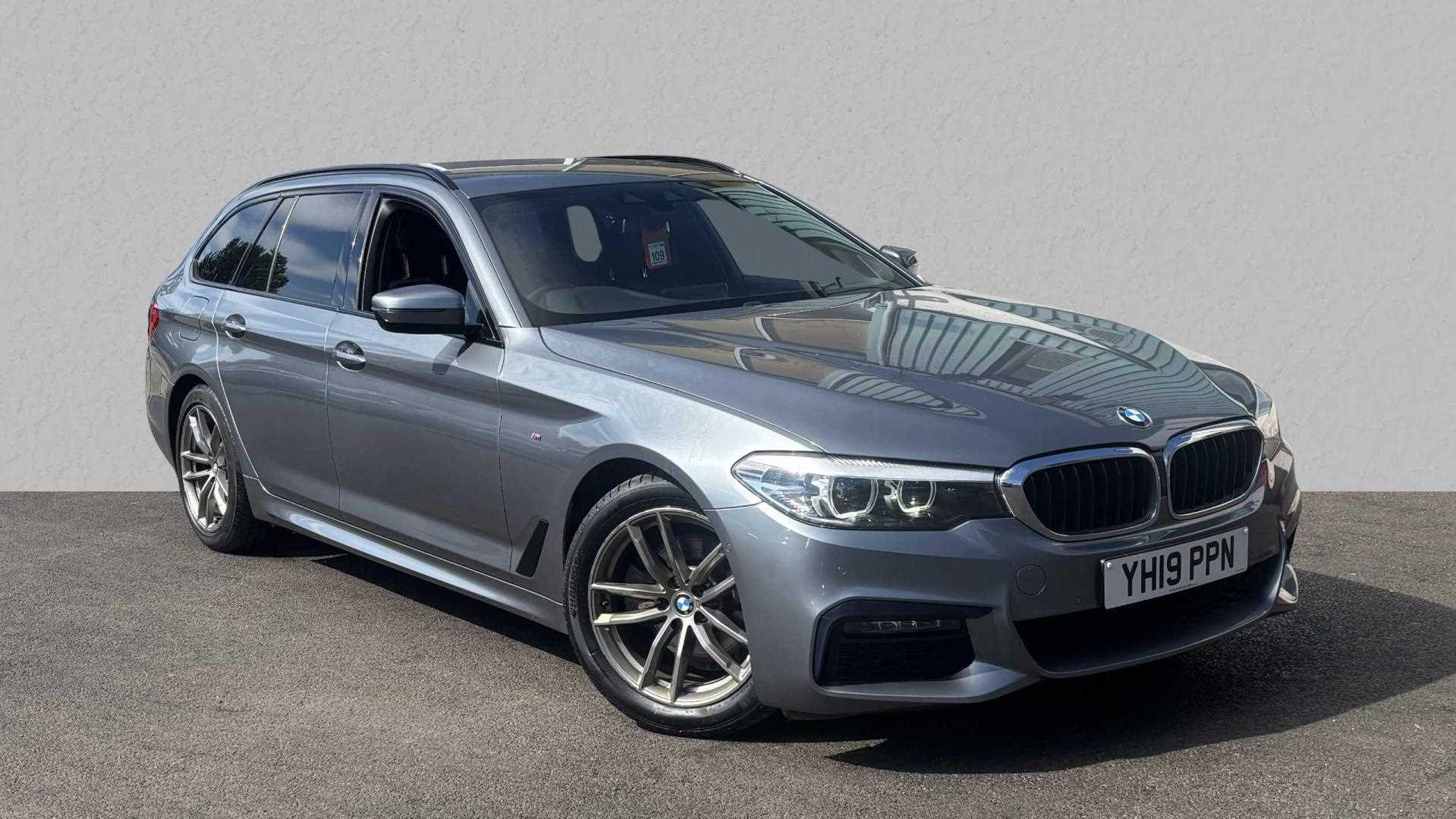 Main listing image - BMW 5 Series Touring