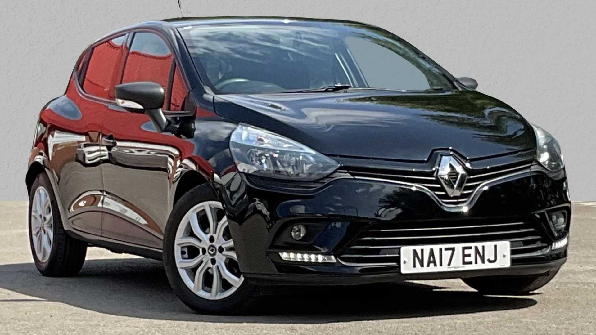 Main listing image - Renault Clio