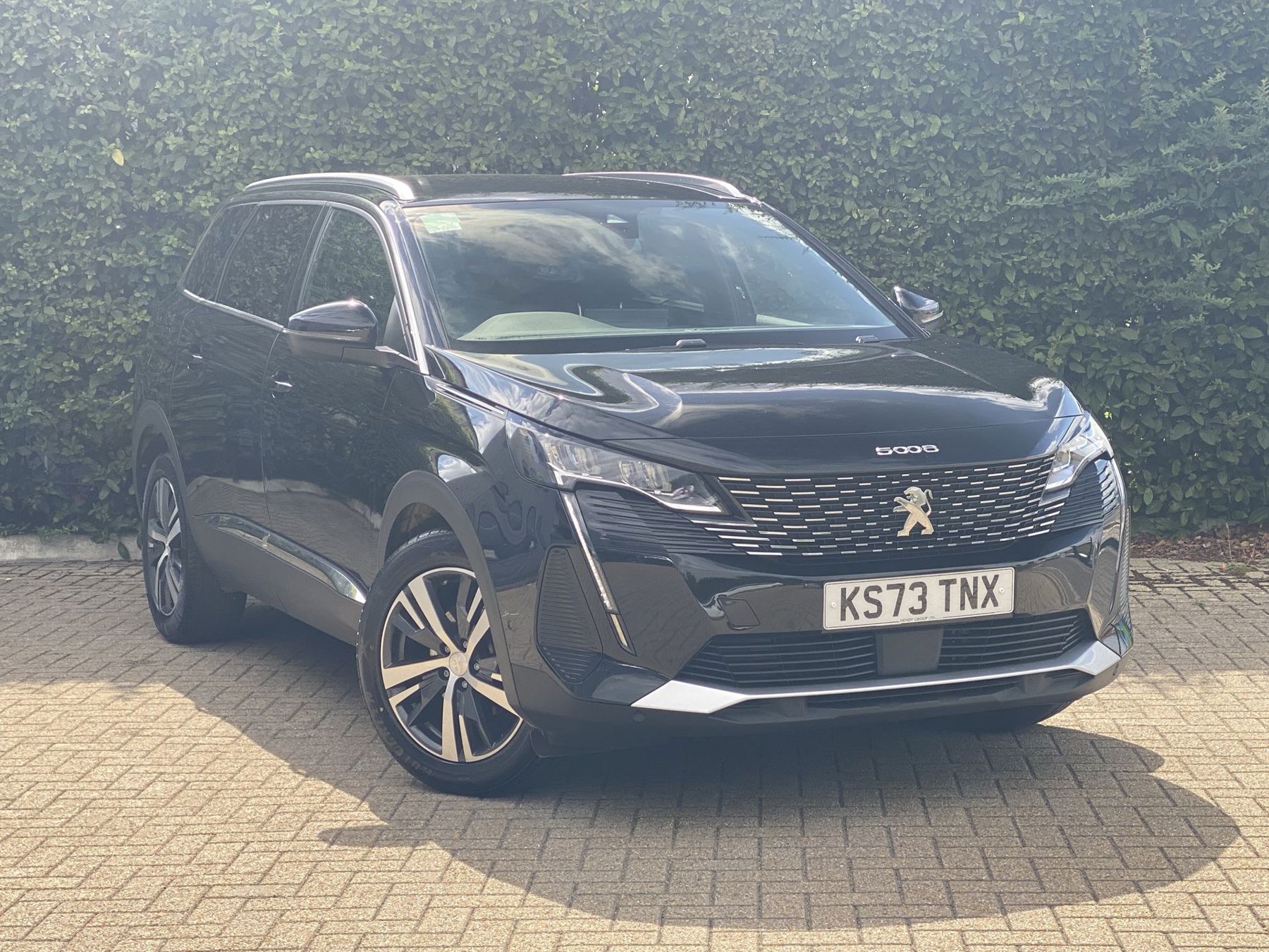 Main listing image - Peugeot 5008