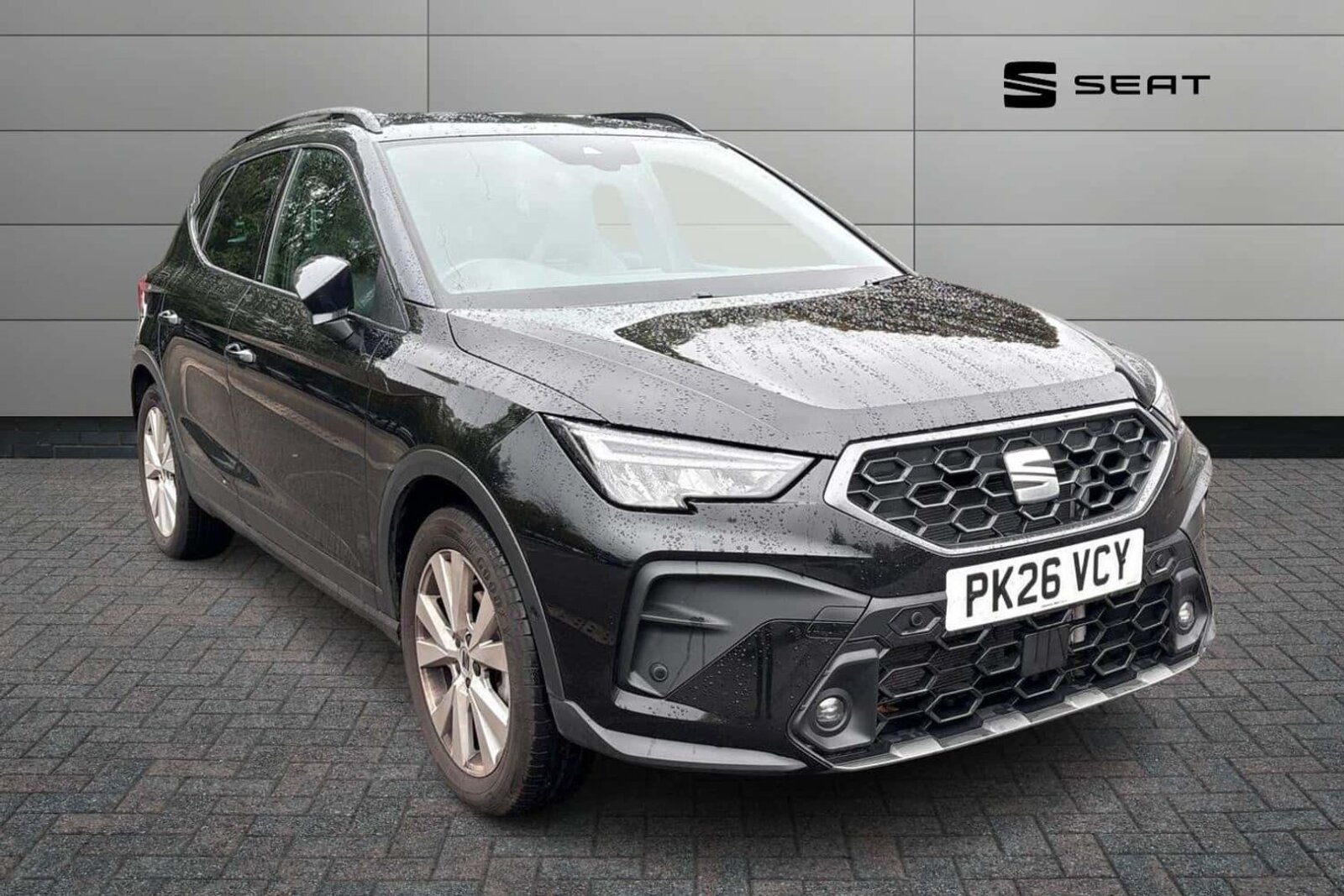 Main listing image - SEAT Arona